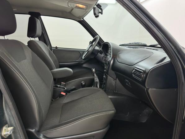 Chevrolet Niva I Рестайлинг с пробегом 2018 года, цена 805 000 рублей, 40149 км, внедорожник, Автокод Объявления