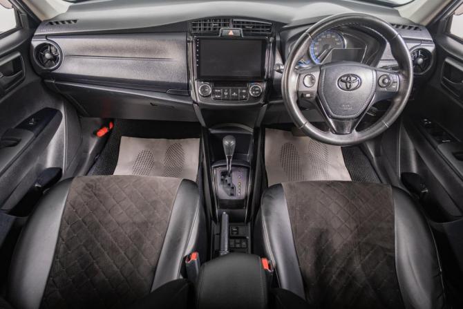 Toyota Corolla XI (E160 E170 E180) с пробегом 2017 года, цена 1 339 000 рублей, 173500 км, универсал, Автокод Объявления