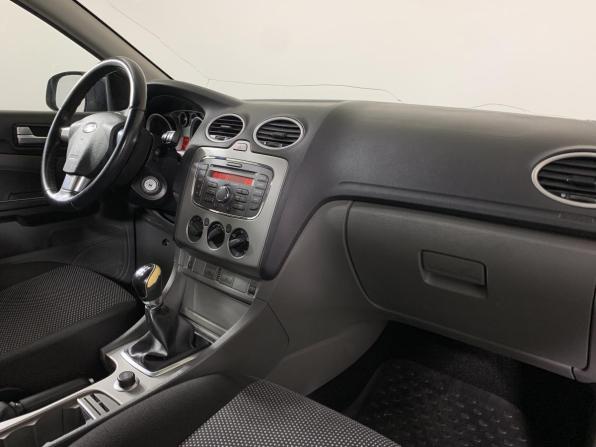 Ford Focus II Рестайлинг с пробегом 2010 года, цена 670 000 рублей, 132000 км, универсал, Автокод Объявления