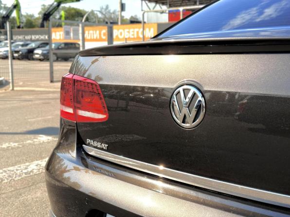 Volkswagen Passat B7 с пробегом 2014 года, цена 1 199 000 рублей, 237016 км, седан, Автокод Объявления