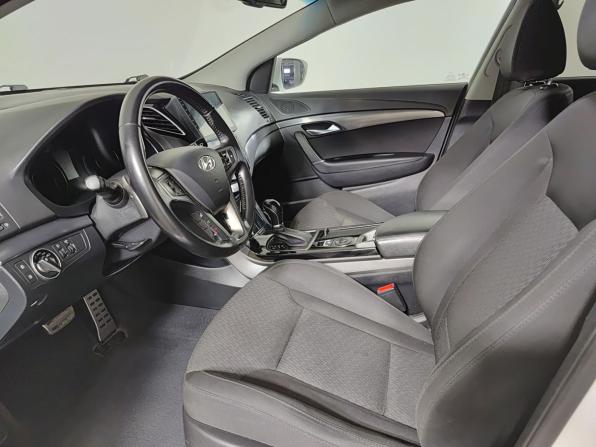 Hyundai i40 I Рестайлинг с пробегом 2015 года, цена 1 490 000 рублей, 101857 км, седан, Автокод Объявления