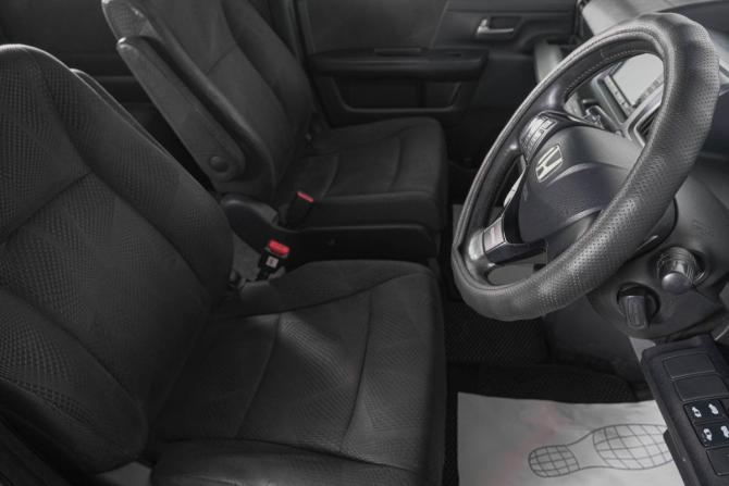 Honda Stepwgn IV с пробегом 2011 года, цена 1 309 000 рублей, 245000 км, минивэн, Автокод Объявления