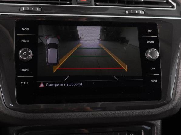 Volkswagen Tiguan II с пробегом 2020 года, цена 2 699 000 рублей, 129231 км, внедорожник, Автокод Объявления