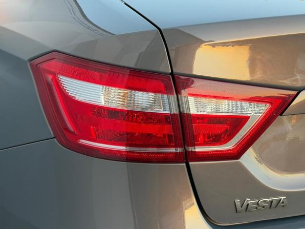 Lada (ВАЗ) Vesta I с пробегом 2017 года, цена 820 000 рублей, 113992 км, седан, Автокод Объявления