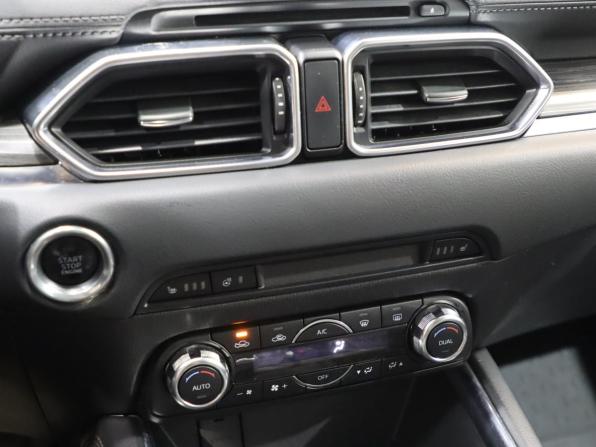 Mazda CX-5 II с пробегом 2017 года, цена 2 290 000 рублей, 203144 км, внедорожник, Автокод Объявления