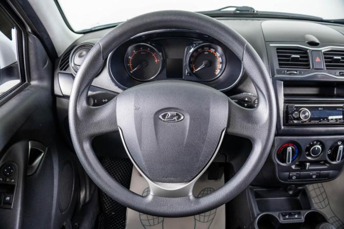 Lada (ВАЗ) Granta I Рестайлинг с пробегом 2022 года, цена 699 000 рублей, 49646 км, седан, Автокод Объявления