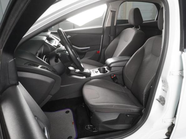 Ford Focus III с пробегом 2012 года, цена 890 000 рублей, 157163 км, седан, Автокод Объявления