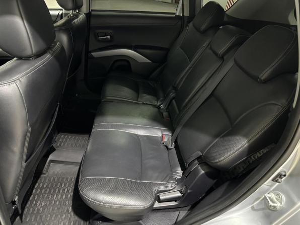 Mitsubishi Outlander II Рестайлинг с пробегом 2010 года, цена 1 180 000 рублей, 272288 км, внедорожник, Автокод Объявления