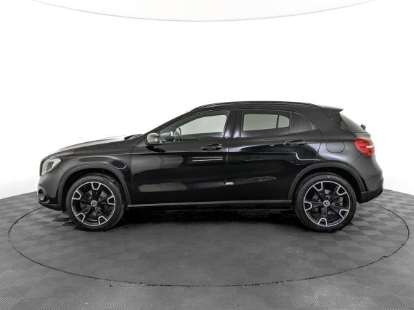 Mercedes-Benz GLA I (X156) Рестайлинг с пробегом 2019 года, цена 2 810 000 рублей, 90391 км, внедорожник, Автокод Объявления