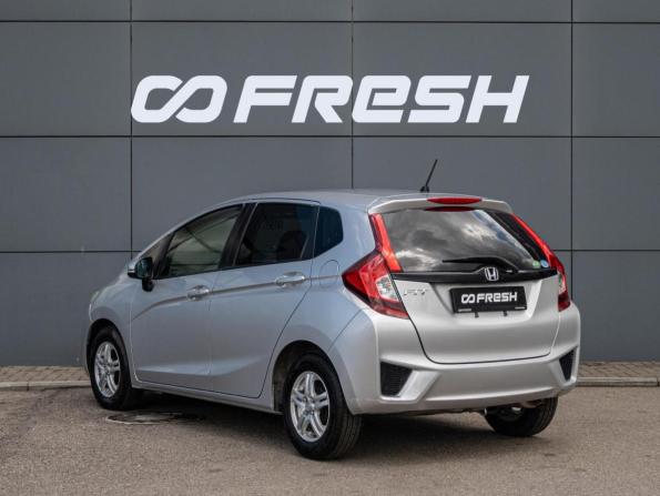 Honda Fit III с пробегом 2015 года, цена 940 000 рублей, 130675 км, хэтчбек, Автокод Объявления