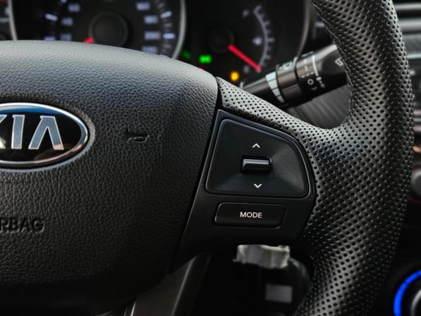 Kia Rio III с пробегом 2014 года, цена 760 000 рублей, 206000 км, седан, Автокод Объявления