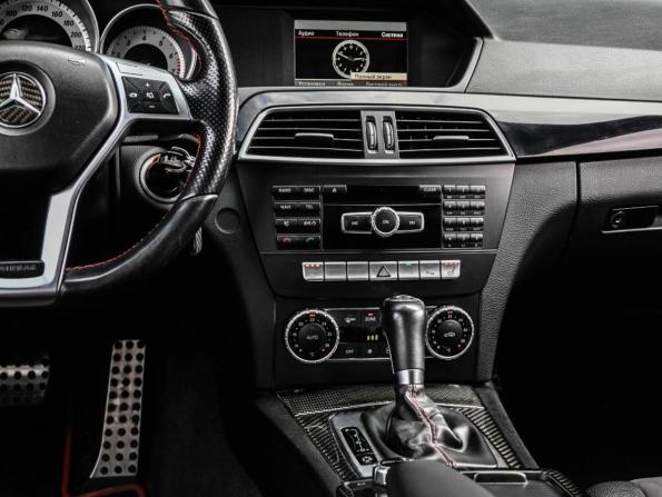 Mercedes-Benz C-Класс III (W204) Рестайлинг с пробегом 2013 года, цена 1 449 000 рублей, 168104 км, седан, Автокод Объявления