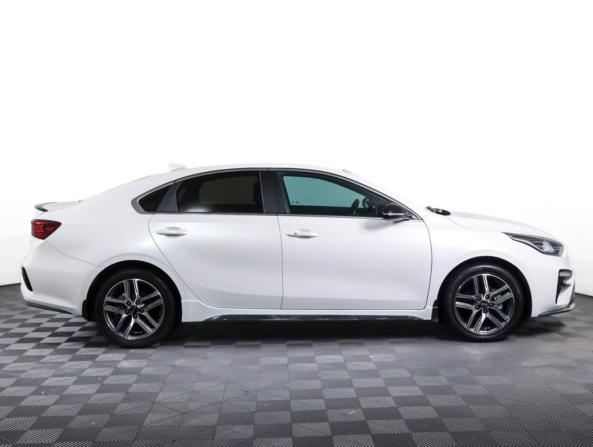 Kia Cerato IV с пробегом 2021 года, цена 1 990 000 рублей, 100409 км, седан, Автокод Объявления