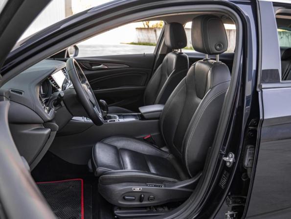 Opel Insignia II с пробегом 2018 года, цена 1 380 000 рублей, 162618 км, универсал, Автокод Объявления