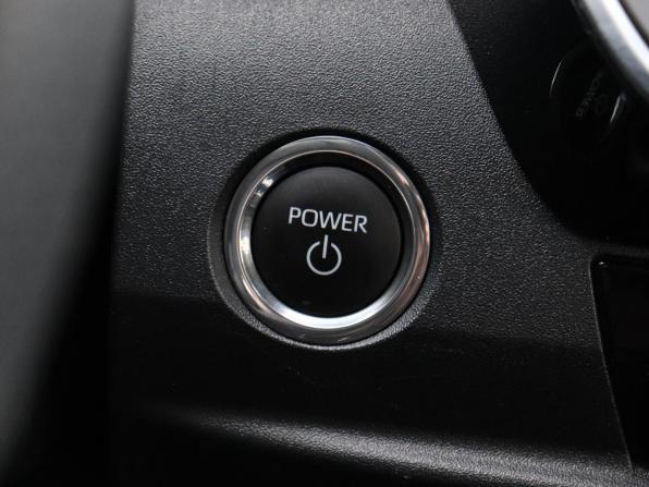 Toyota Camry IX (XV80) China Market с пробегом 2025 года, цена 4 097 000 рублей, 10400 км, седан, Автокод Объявления