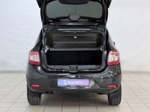 Renault Sandero II с пробегом 2015 года, цена 690 000 рублей, 227696 км, хэтчбек, Автокод Объявления