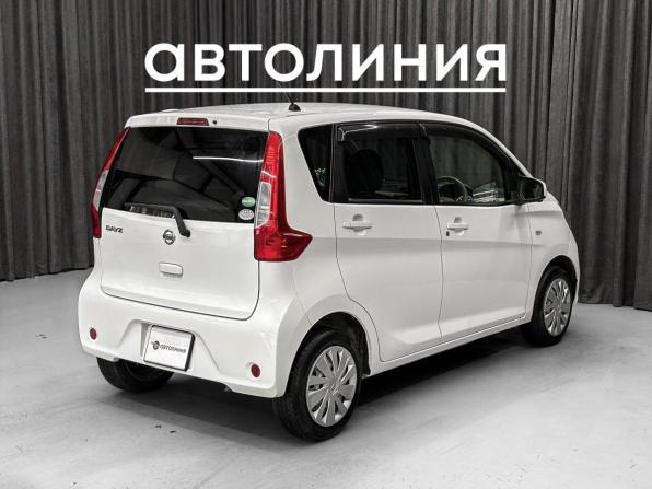 Nissan Dayz I Рестайлинг с пробегом 2017 года, цена 650 000 рублей, 88000 км, хэтчбек, Автокод Объявления