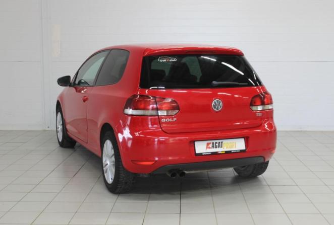 Volkswagen Golf VI с пробегом 2010 года, цена 760 000 рублей, 202900 км, хэтчбек, Автокод Объявления