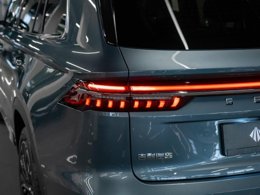 Geely Monjaro I Рестайлинг 2 Москва  - изображение 31