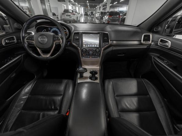 Jeep Grand Cherokee IV (WK2) Рестайлинг с пробегом 2013 года, цена 1 940 000 рублей, 256464 км, внедорожник, Автокод Объявления