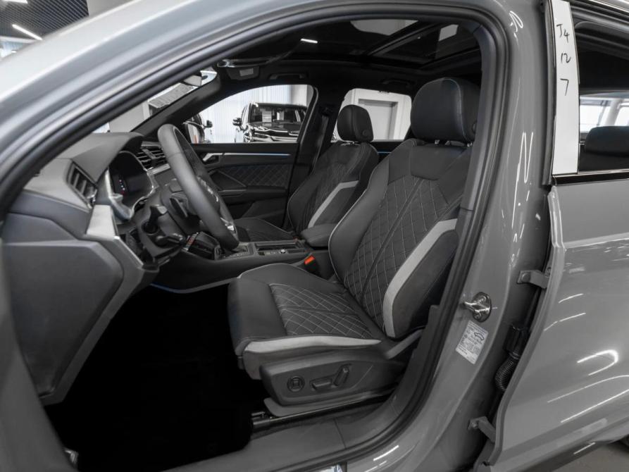 Audi Q3 II (F3) Москва  - изображение 9