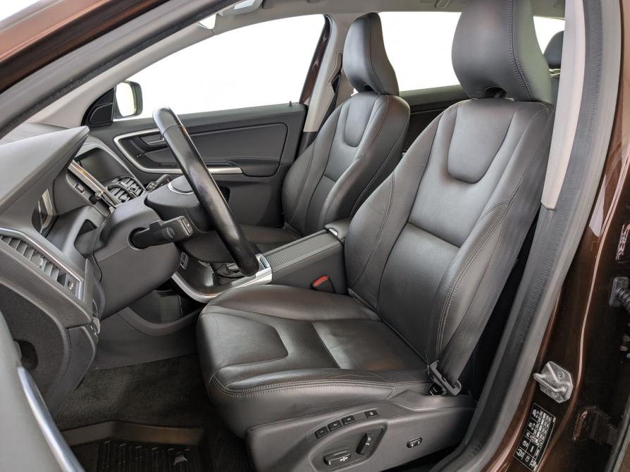 Volvo XC60 I Рестайлинг Москва  - изображение 18