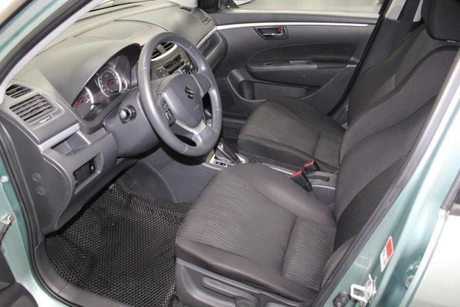 Suzuki Swift IV с пробегом 2011 года, цена 809 000 рублей, 114890 км, хэтчбек, Автокод Объявления