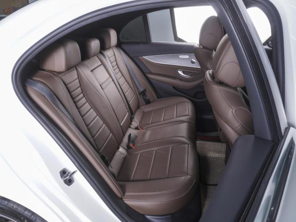 Mercedes-Benz E-Класс V (W213 S213 C238) Рестайлинг с пробегом 2022 года, цена 5 990 000 рублей, 48381 км, седан, Автокод Объявления