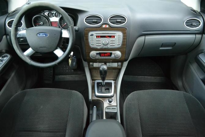 Ford Focus II Рестайлинг с пробегом 2008 года, цена 450 000 рублей, 182533 км, хэтчбек, Автокод Объявления