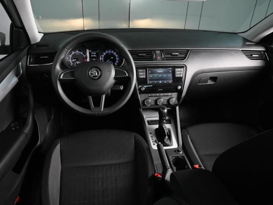 Skoda Octavia III (A7) Рестайлинг Ростов-на-Дону  - изображение 6