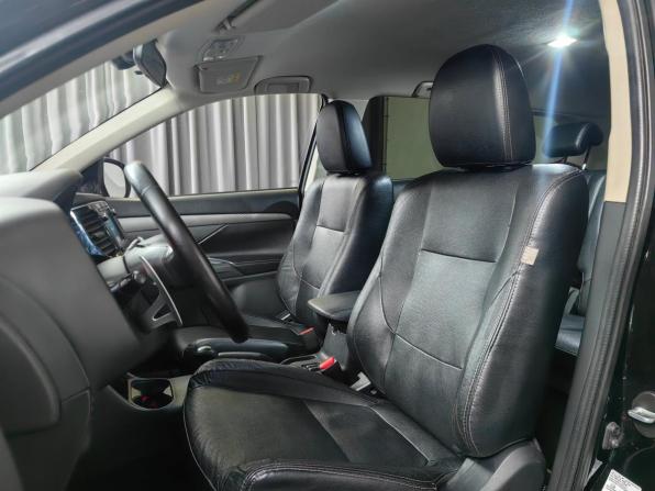 Mitsubishi Outlander III Рестайлинг с пробегом 2014 года, цена 1 414 000 рублей, 205400 км, внедорожник, Автокод Объявления