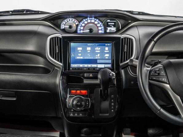 Suzuki Solio III с пробегом 2019 года, цена 1 200 000 рублей, 59039 км, микровэн, Автокод Объявления