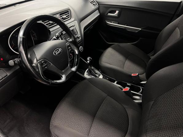 Kia Rio III Рестайлинг с пробегом 2015 года, цена 985 000 рублей, 159046 км, седан, Автокод Объявления