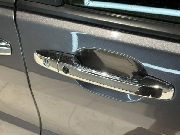 Honda Stepwgn V с пробегом 2016 года, цена 1 750 000 рублей, 201000 км, минивэн, Автокод Объявления