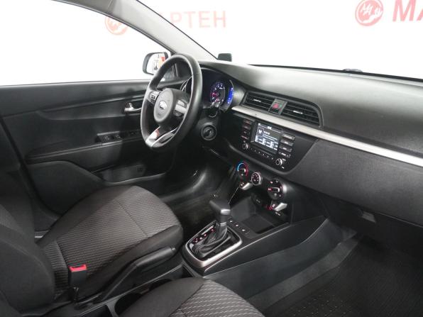 Kia Rio IV с пробегом 2020 года, цена 1 639 000 рублей, 48219 км, седан, Автокод Объявления