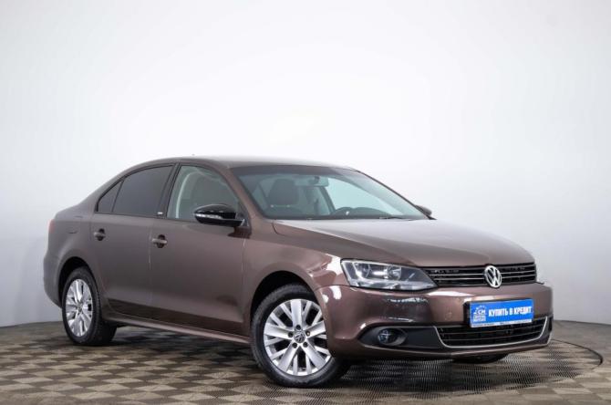 Volkswagen Jetta VI с пробегом 2014 года, цена 919 000 рублей, 240215 км, седан, Автокод Объявления