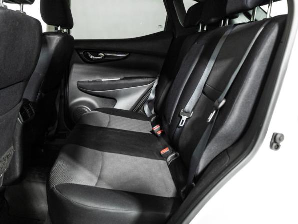 Nissan Qashqai II с пробегом 2016 года, цена 1 409 700 рублей, 111513 км, внедорожник, Автокод Объявления
