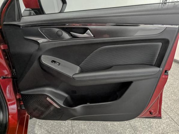 Haval Jolion I с пробегом 2023 года, цена 1 725 000 рублей, 40387 км, внедорожник, Автокод Объявления