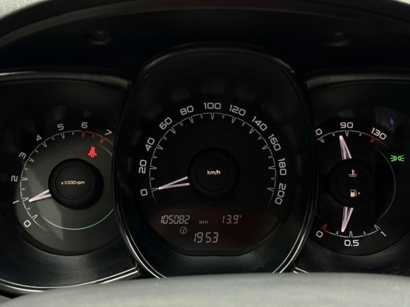 Lada (ВАЗ) Vesta I с пробегом 2017 года, цена 859 000 рублей, 105082 км, седан, Автокод Объявления