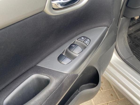 Nissan Sentra VII (B17) с пробегом 2015 года, цена 1 100 000 рублей, 128773 км, седан, Автокод Объявления