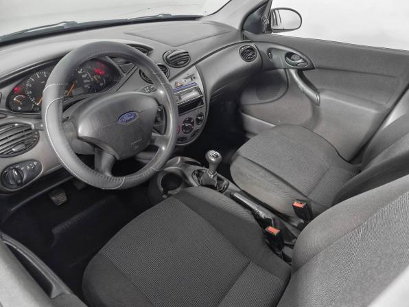 Ford Focus I Рестайлинг с пробегом 2004 года, цена 155 000 рублей, 355000 км, седан, Автокод Объявления