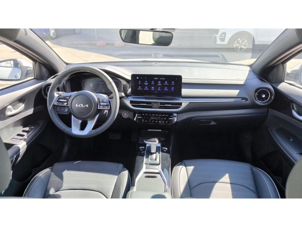 Новый Kia K3 II (China Market) Рестайлинг 2025 года, цена 2 800 000 рублей, седан, Автокод Объявления