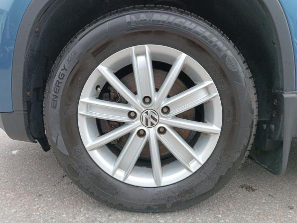Volkswagen Tiguan I с пробегом 2011 года, цена 1 095 000 рублей, 126000 км, внедорожник, Автокод Объявления