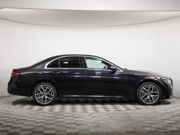 Mercedes-Benz E-Класс V (W213 S213 C238) Рестайлинг с пробегом 2021 года, цена 3 525 387 рублей, 120856 км, седан, Автокод Объявления