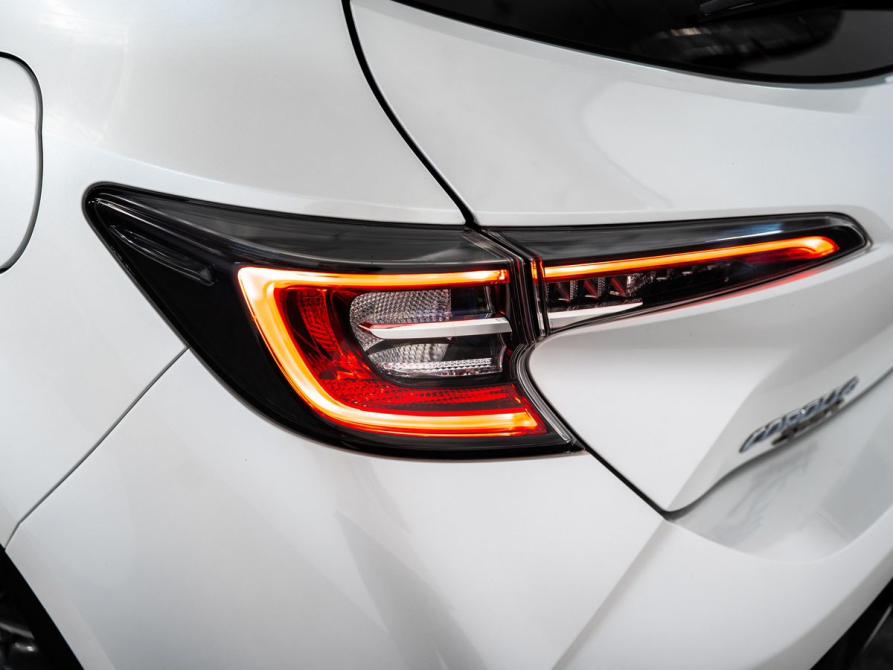 Toyota Corolla XII (E210) Иркутск  - изображение 23