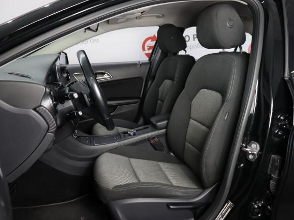 Mercedes-Benz GLA I (X156) Рестайлинг с пробегом 2018 года, цена 2 250 000 рублей, 93000 км, внедорожник, Автокод Объявления