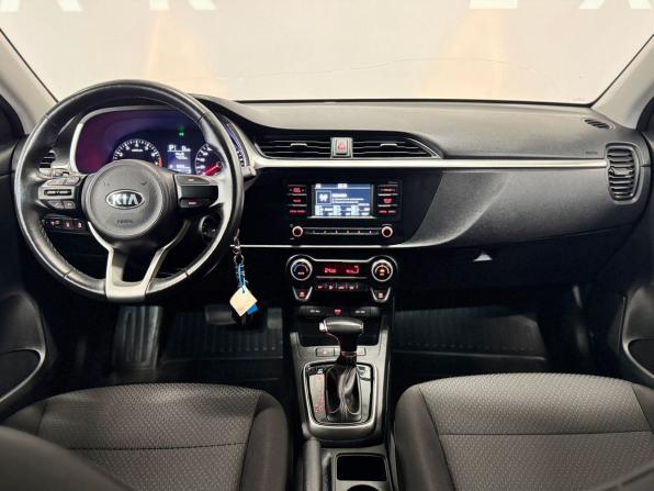 Kia Rio IV Рестайлинг с пробегом 2021 года, цена 1 455 000 рублей, 90153 км, седан, Автокод Объявления