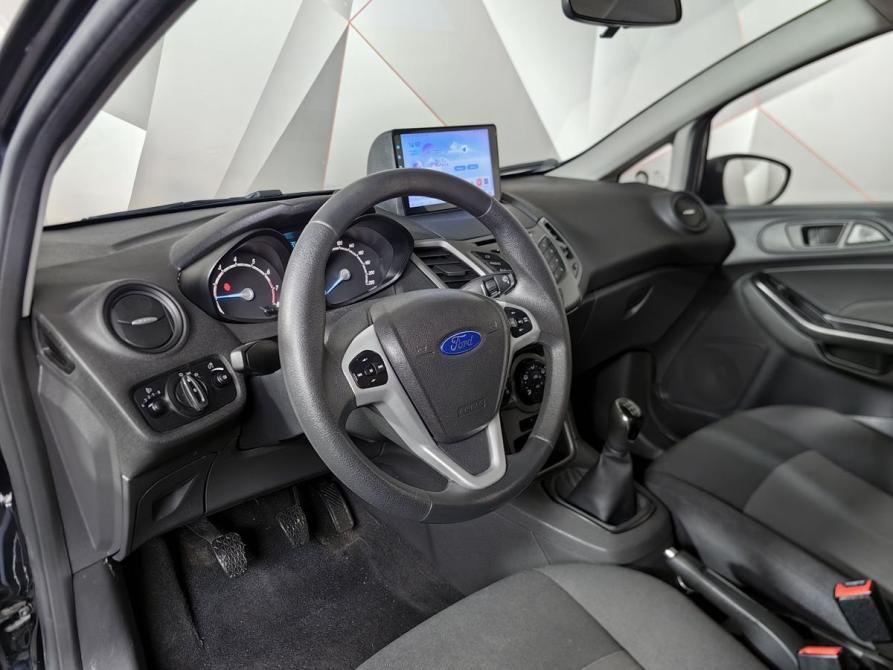 Ford Fiesta Mk6 Рестайлинг Москва  - изображение 19