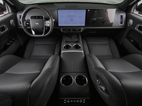 Новый Li Auto (Lixiang) L9 I Рестайлинг 2025 года, цена 11 990 000 рублей, внедорожник, Автокод Объявления