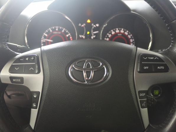 Toyota Highlander II (XU40) Рестайлинг с пробегом 2012 года, цена 1 490 000 рублей, 304217 км, внедорожник, Автокод Объявления